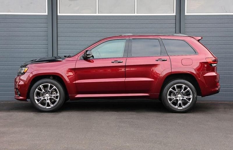 Gebraucht Jeep Grand Cherokee SRT8 290 PS (213 kW) 2021 Rot SUV