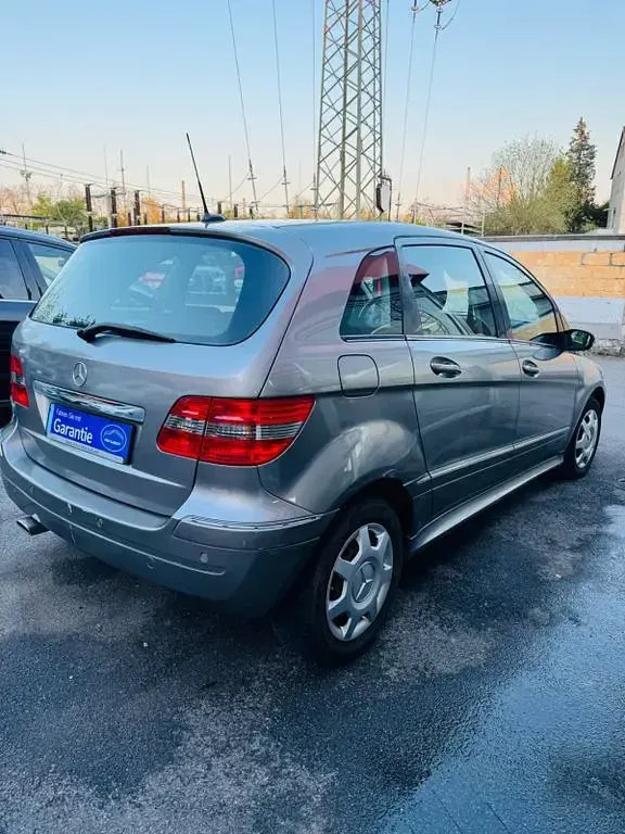 Używany Mercedes B170 116 KM (85 kW) 2005 Szary Minivan