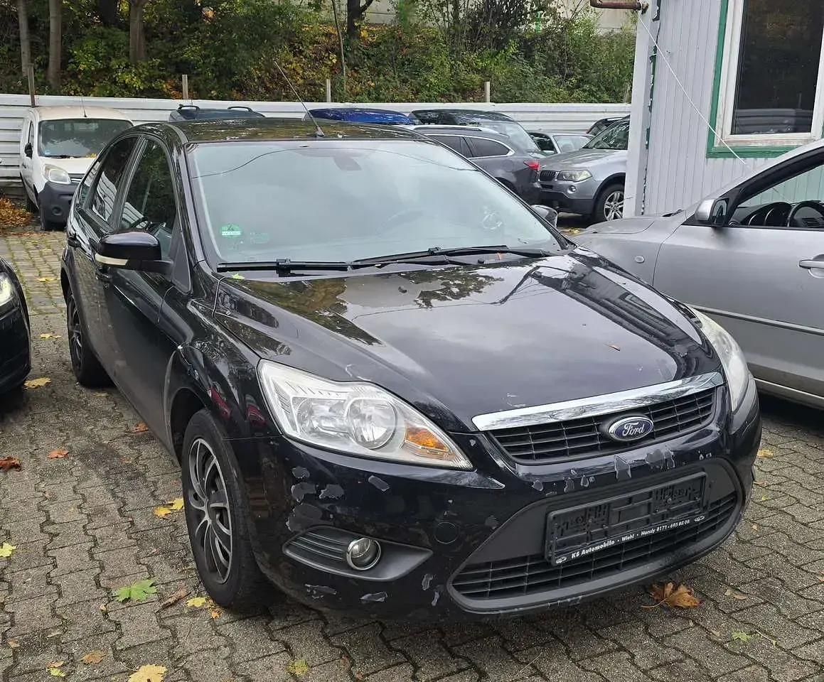 Gebraucht Ford Focus Style 101 PS (74 kW) 2008 Schwarz Kleinwagen