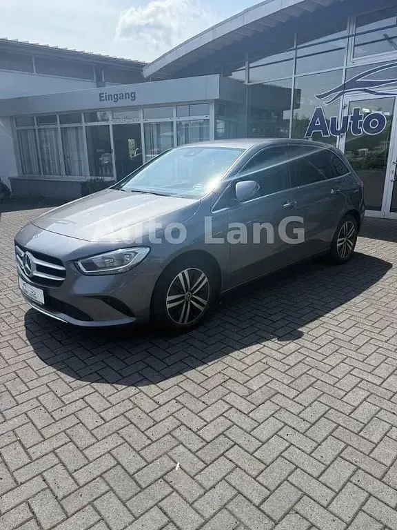 Gebraucht Mercedes B250 160 PS (117 kW) 2021 Grau Kleinwagen