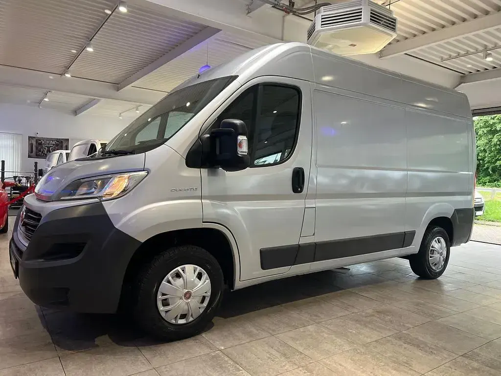 Używany Fiat Ducato 148 KM (108 kW) 2017 Srebrny Van