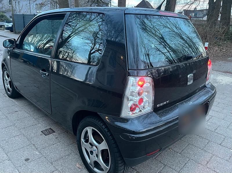 Gebraucht Seat Arosa 60 PS (44 kW) 2003 Schwarz Kleinwagen