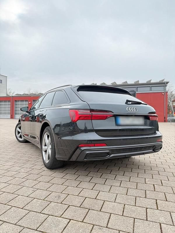 Gebraucht Audi A6 S-Line 204 PS (150 kW) 2019 Andere farben Kombi