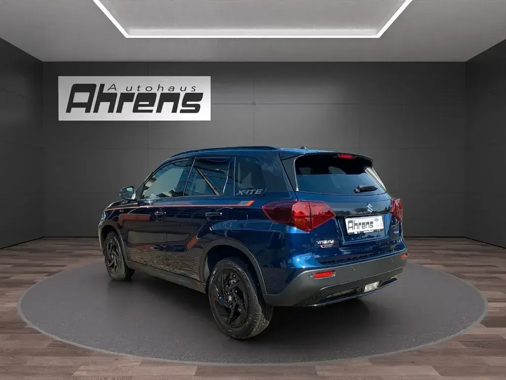 Neu Suzuki Vitara Comfort+ 109 PS (80 kW) 2026 Blau SUV