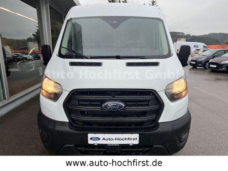 Gebraucht Ford Transit Trend 131 PS (96 kW) 2023 Frostweiß Van