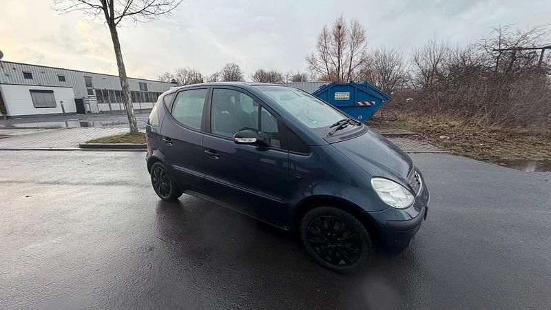 Gebraucht Mercedes A140 82 PS (60 kW) 2004 Blau Kleinwagen