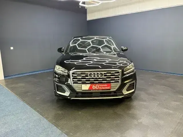 Gebraucht Audi Q2 Sport 190 PS (139 kW) 2019 Schwarz SUV