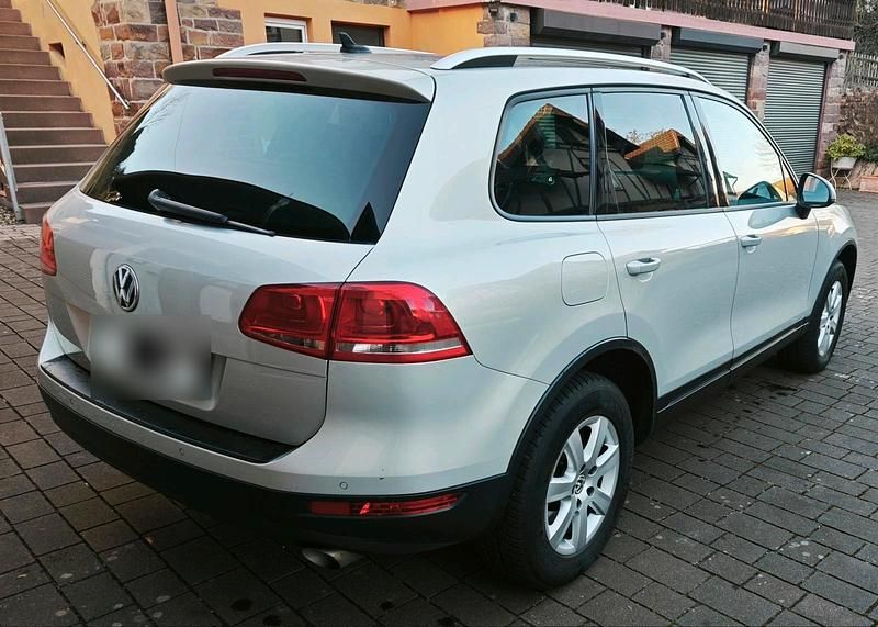 Gebraucht VW Touareg 245 PS (180 kW) 2012 Silber SUV