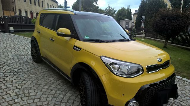 Gebraucht Kia Soul 180 PS (132 kW) 2014 Gelb SUV