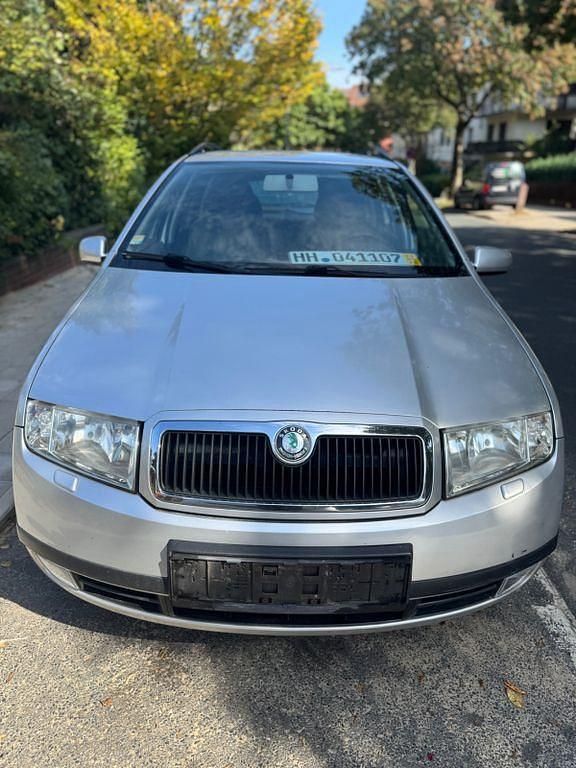Silber Gebraucht 2004 Skoda Fabia Kombi | 999 € (Guter Preis) - Bild 1/4