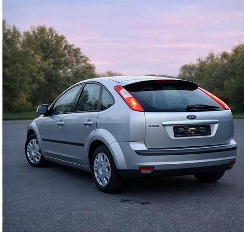 Usata Ford Focus 2007 Argento Utilitaria