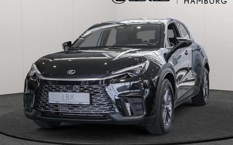 Neu Lexus LBX 136 PS (100 kW) 2025 Schwarz SUV