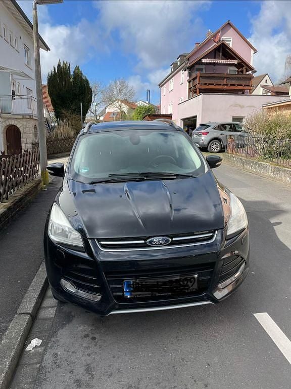 Second-hand Ford Kuga Titanium 150 CP (110 kW) 2014 Negru SUV