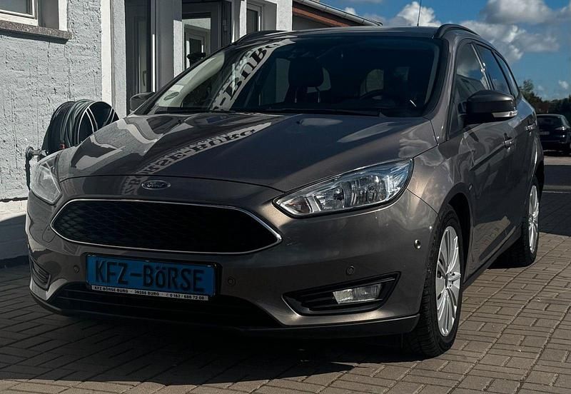 Braun Gebraucht 2016 Ford Focus Business Edition Kombi | 6.900 € (Fairer Preis) - Bild 1/4