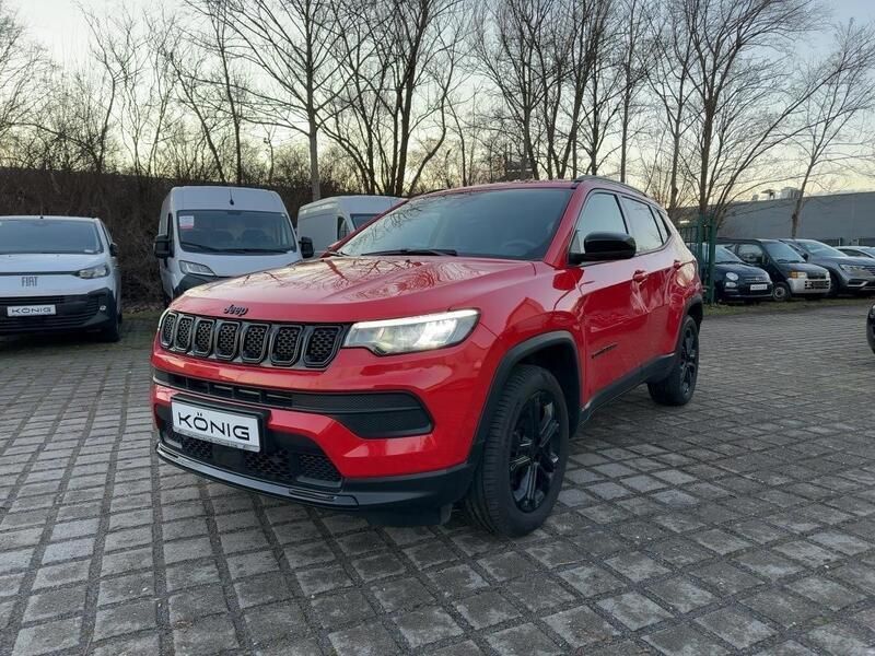 Rot Gebraucht 2023 Jeep Compass Night Eagle SUV | 25.999 € (Guter Preis) - Bild 1/4