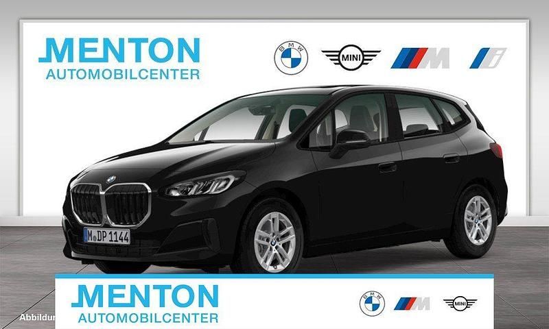Gebraucht BMW 220 Active Tourer Performance 170 PS (125 kW) 2022 Schwarz Van / Kleinbus