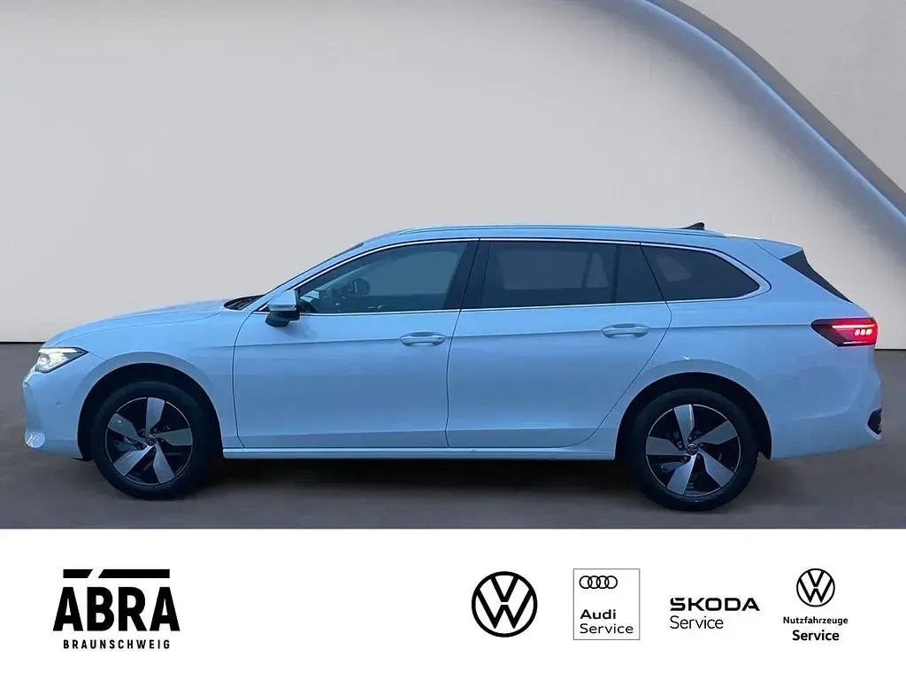 Gebraucht VW Passat Business 150 PS (110 kW) 2026 Weiß Kombi