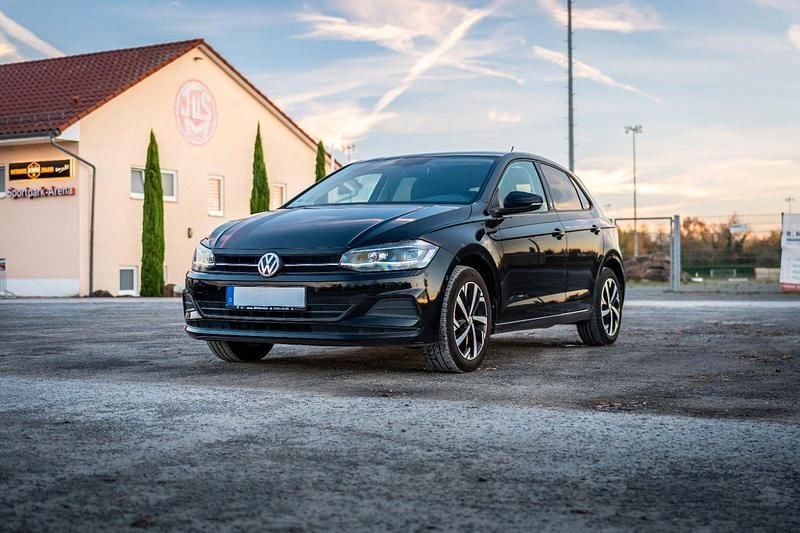 Gebraucht VW Polo Beats 95 PS (69 kW) 2017 Schwarz Kleinwagen