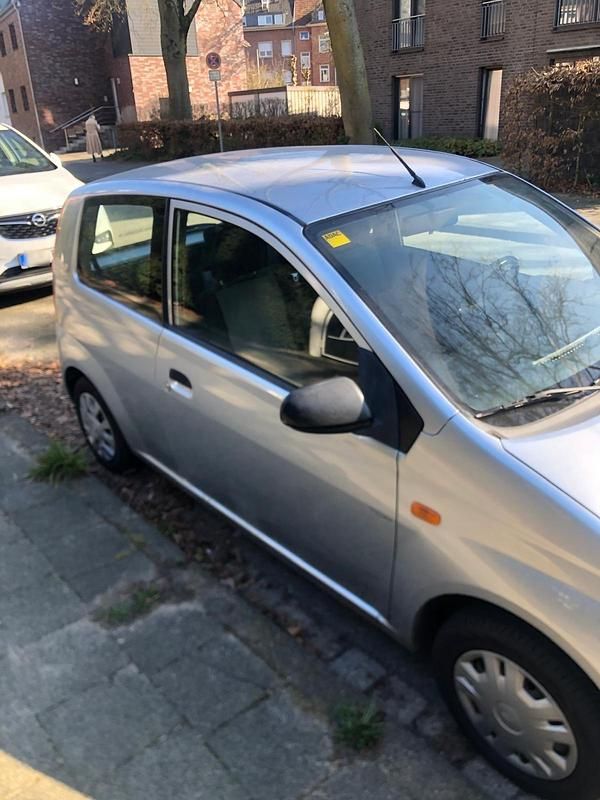 Gebraucht Daihatsu Cuore 2003 Silber Kleinwagen