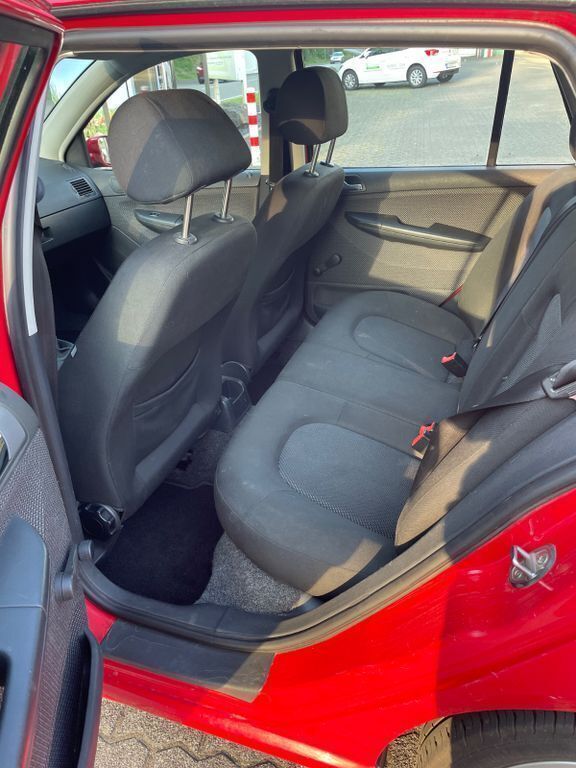 Rot Gebraucht 2005 Skoda Fabia Elegance Kombi | 1.100 € (Guter Preis) - Bild 1/4