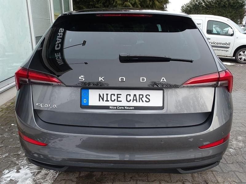 Gebraucht Skoda Scala Tour 110 PS (80 kW) 2022 Grau Kleinwagen