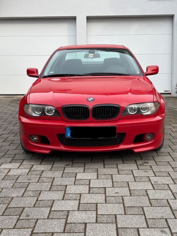 Rot Gebraucht 2003 BMW 318 Sport Line Coupé | 2.150 € (Superpreis) - Bild 1/4
