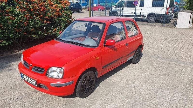 Rot Gebraucht 1999 Nissan Micra Kleinwagen | 1.200 € (Fairer Preis) - Bild 1/4