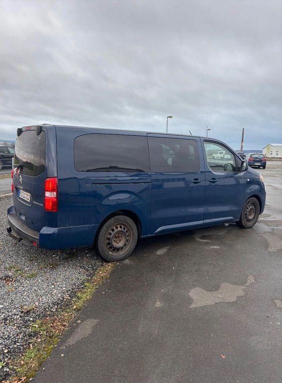 Gebraucht Citroën Spacetourer 177 PS (130 kW) 2017 Blau Van / Kleinbus