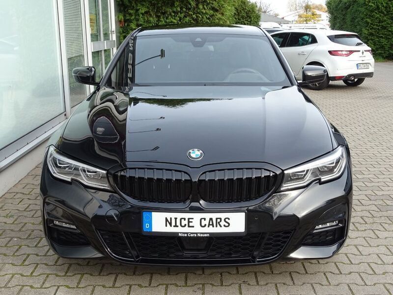 Gebraucht BMW 330e M Sport 252 PS (185 kW) 2021 Schwarz Limousine