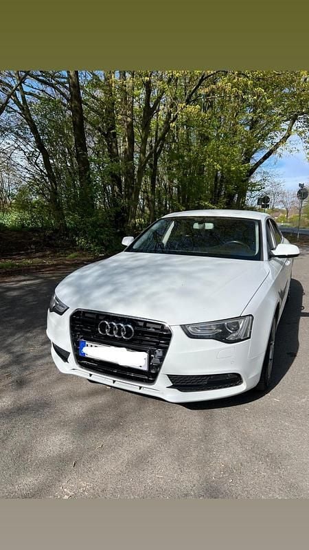 Gebraucht Audi A5 177 PS (130 kW) 2014 Weiß Coupé