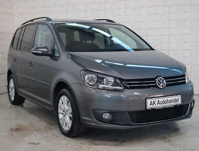 Gebraucht VW Touran Comfortline 105 PS (77 kW) 2013 Grau Van / Kleinbus