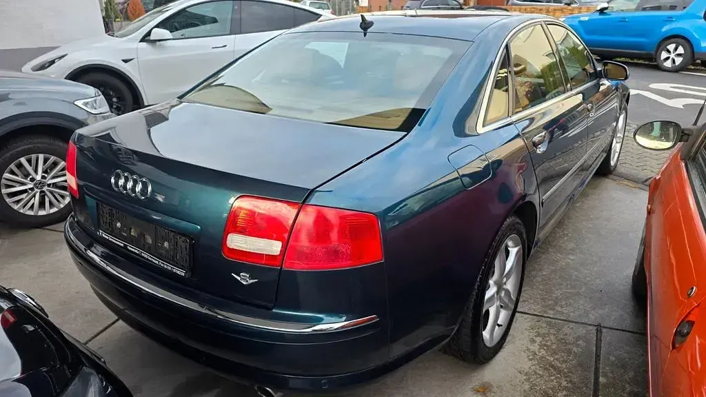 Gebraucht Audi A8 334 PS (245 kW) 2004 Grün Limousine