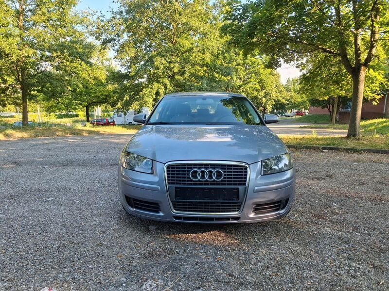 Silber Gebraucht 2006 Audi A3 Attraction Coupé | 5.999 € (Fairer Preis) - Bild 1/4