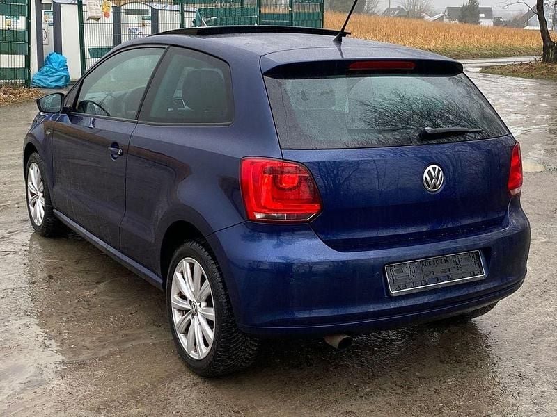 Gebraucht VW Polo 105 PS (77 kW) 2013 Blau Kleinwagen