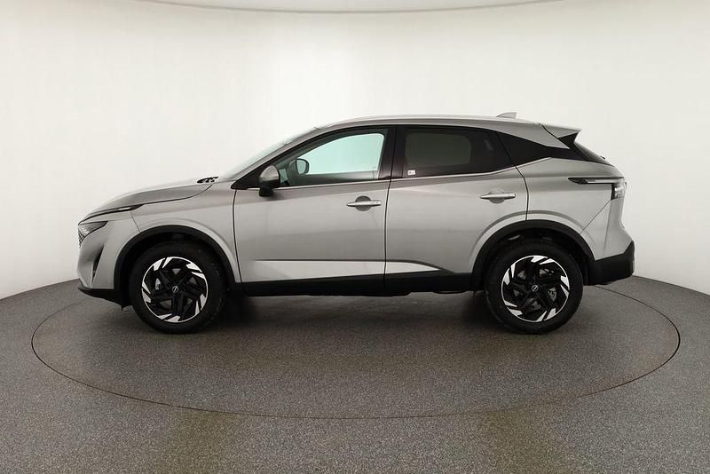 Neu Nissan Qashqai N-Connecta 158 PS (116 kW) 2025 Andere SUV