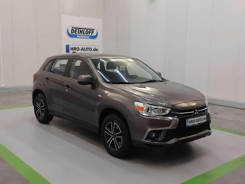 Granitbraun (m) Gebraucht 2018 Mitsubishi ASX Edition SUV | 13.800 € (Fairer Preis) - Bild 1/3