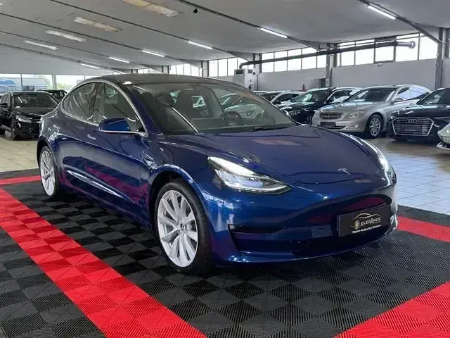 Gebraucht Tesla Model 3 Standard Range Plus 55 kW (75 PS) 2020 Blau Limousine