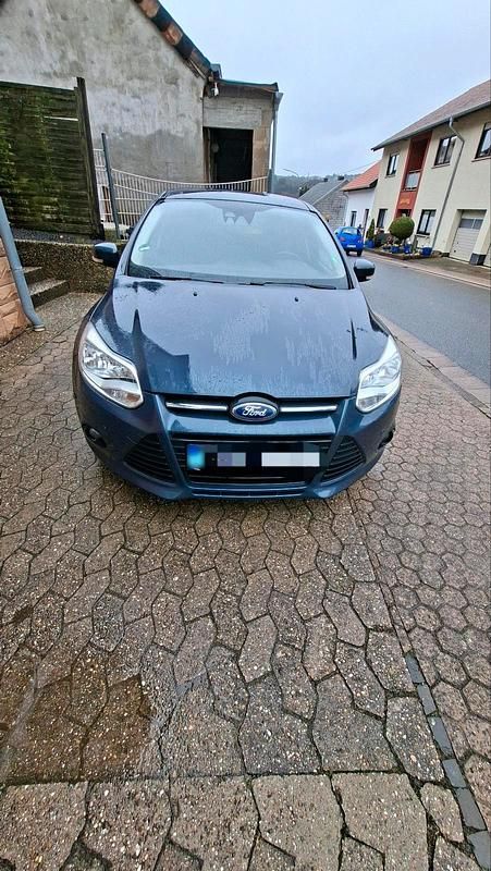 Gebraucht Ford Focus 136 PS (100 kW) 2014 Grau Kleinwagen