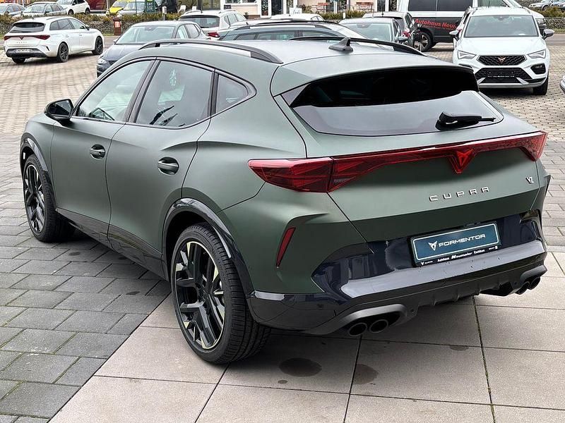 Neu Cupra Formentor VZ 333 PS (244 kW) 2025 Grün SUV