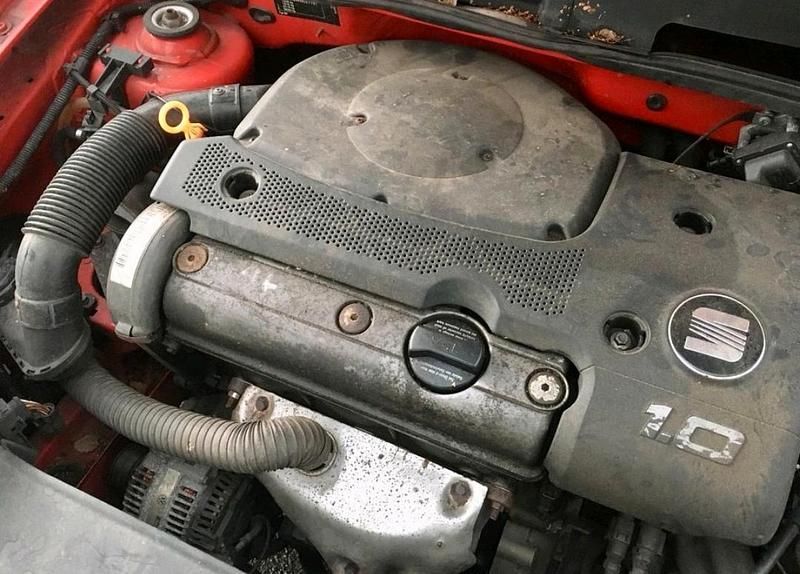 Gebraucht Seat Arosa 50 PS (36 kW) 1998 Rot Kleinwagen