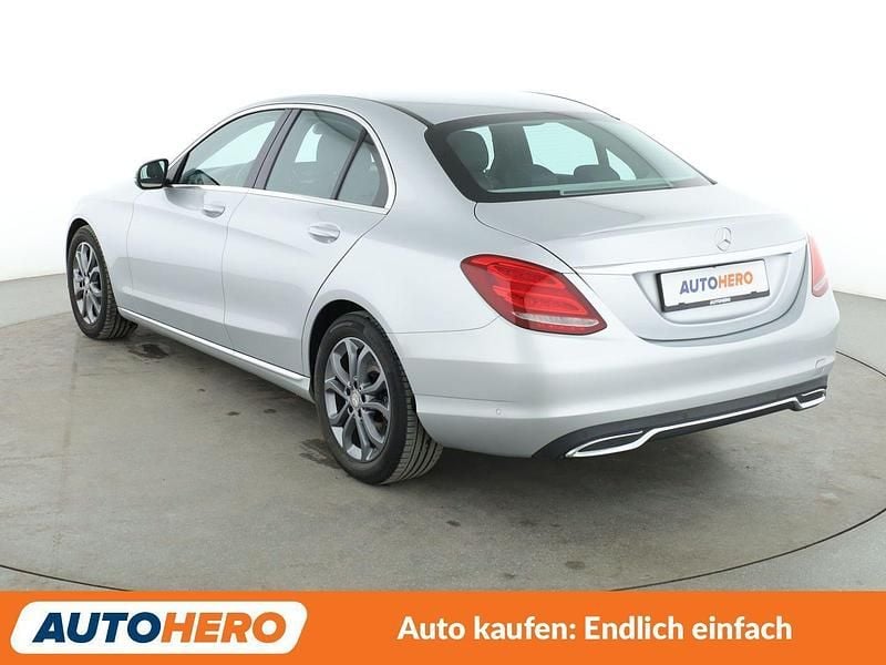 Gebraucht Mercedes C220 Avantgarde 170 PS (125 kW) 2016 Grau Limousine