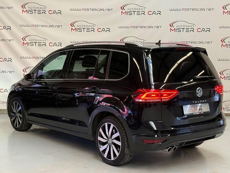 Gebraucht VW Touran Highline 190 PS (139 kW) 2018 Schwarz Van / Kleinbus