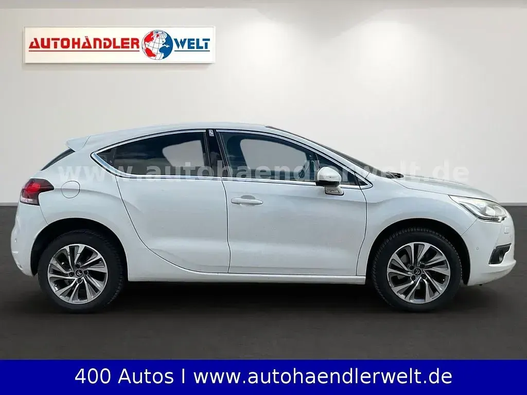 Gebraucht Citroën DS4 So Chic 163 PS (119 kW) 2012 Weiß Kleinwagen