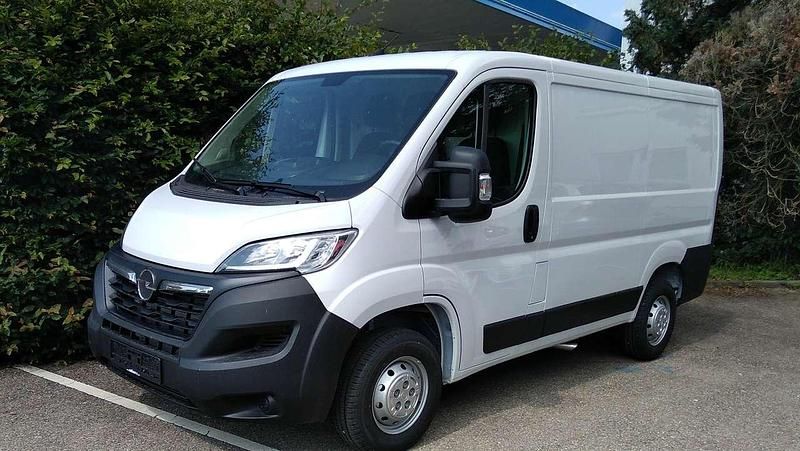 Weiss icy Neu 2024 Opel Movano Van | 27.790 € (Superpreis) - Bild 1/4