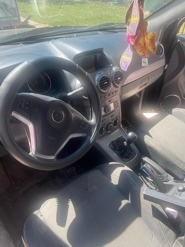 Schwarz Gebraucht 2009 Opel Antara SUV | 1.400 € (Superpreis) - Bild 1/4