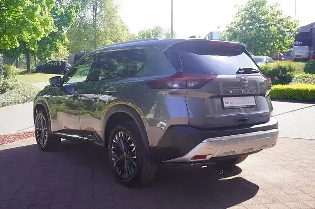 Gebraucht Nissan X-Trail 360º 163 PS (119 kW) 2025 Ceramicgraumet. SUV