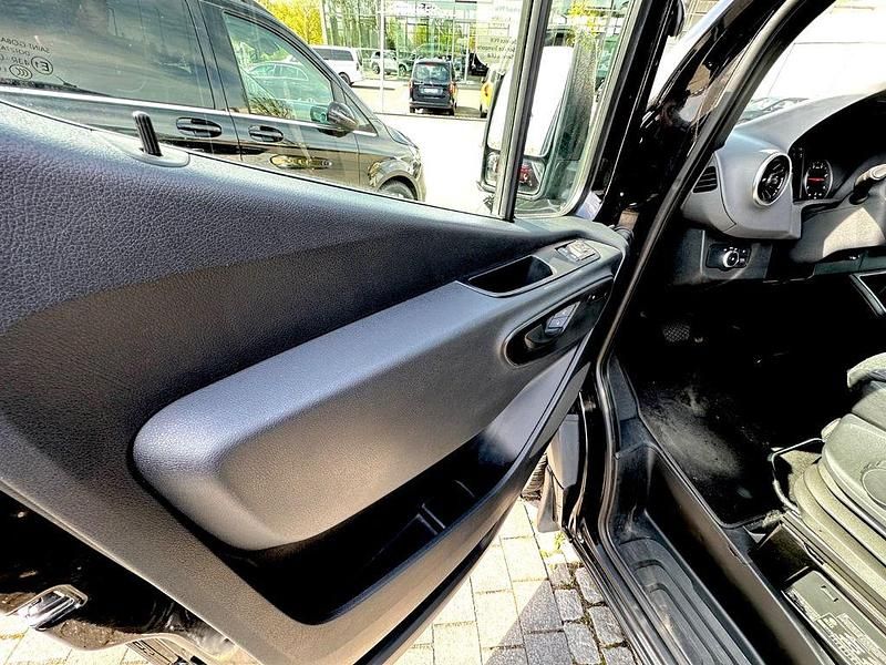 Gebraucht Mercedes Sprinter 190 PS (139 kW) 2020 Schwarz Van