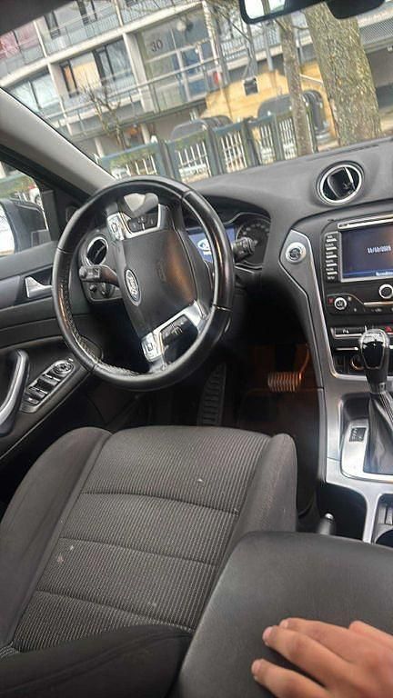 Gebraucht Ford Mondeo Business Edition 163 PS (119 kW) 2014 Schwarz Limousine