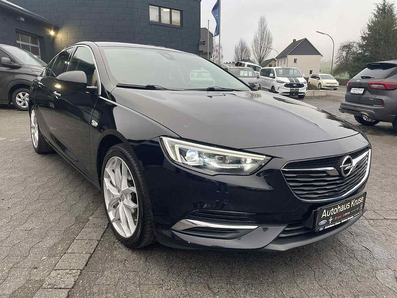 Gebraucht Opel Insignia Innovation 165 PS (121 kW) 2020 Schwarz Limousine