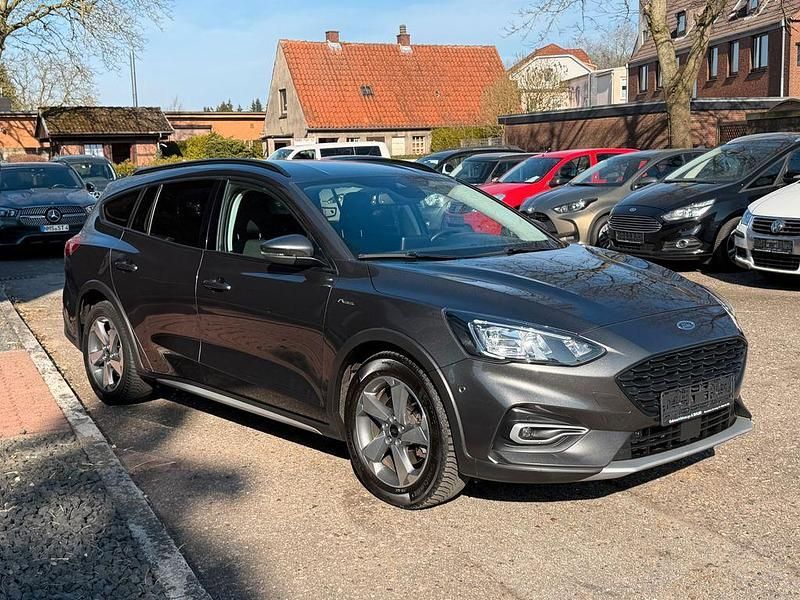 Gebraucht Ford Focus Active 150 PS (110 kW) 2019 Limousine